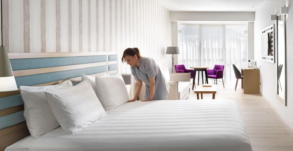 Hotel Athens Tiare By Mage Hotels Athens